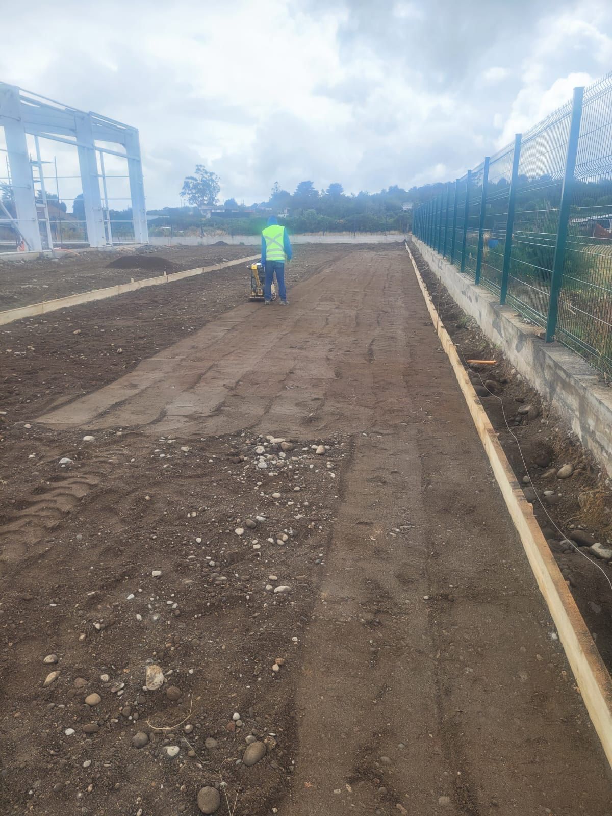 Avance de construcción del galpón industrial, imagen 16 de 43