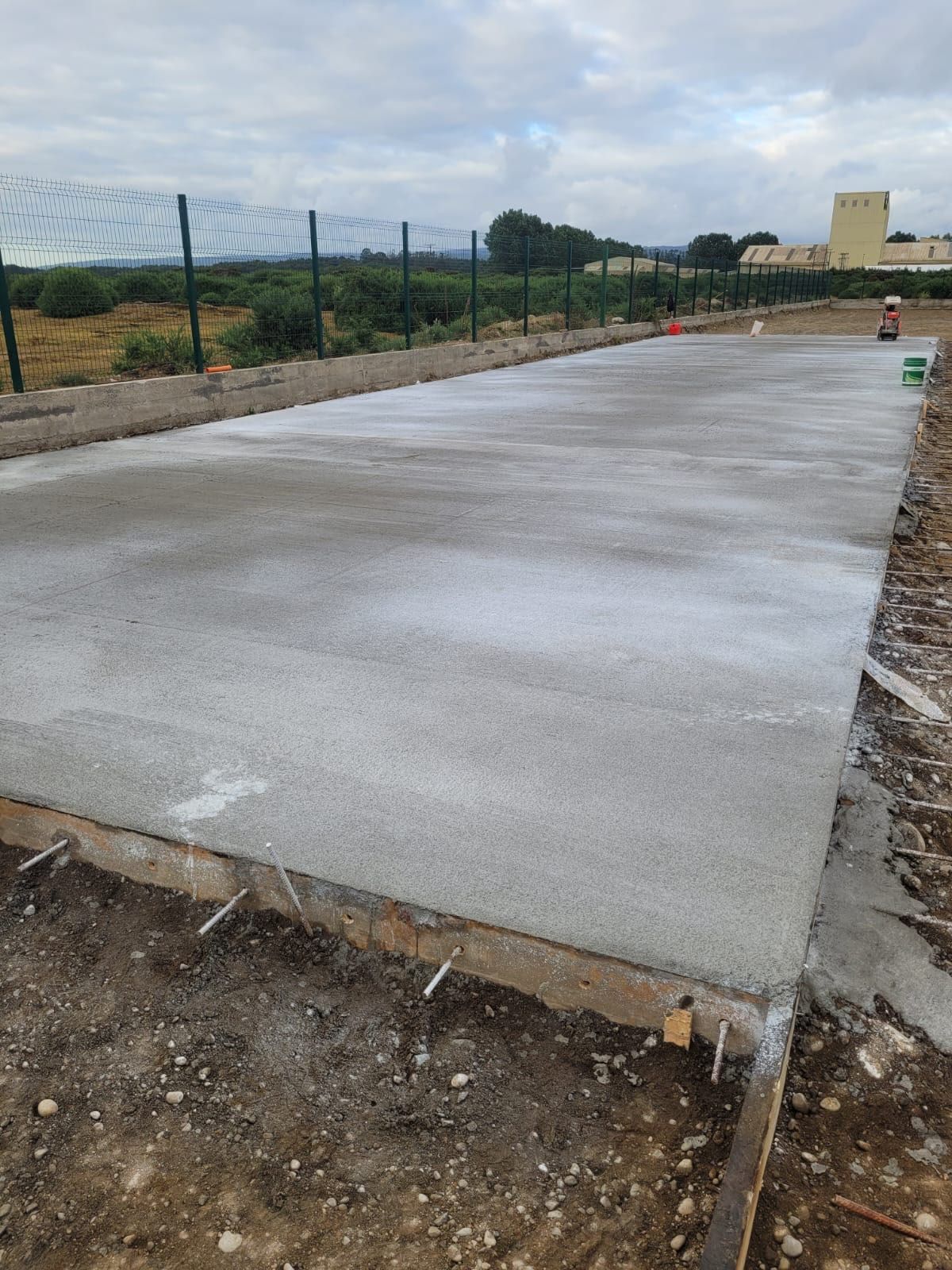 Avance de construcción del galpón industrial, imagen 17 de 43