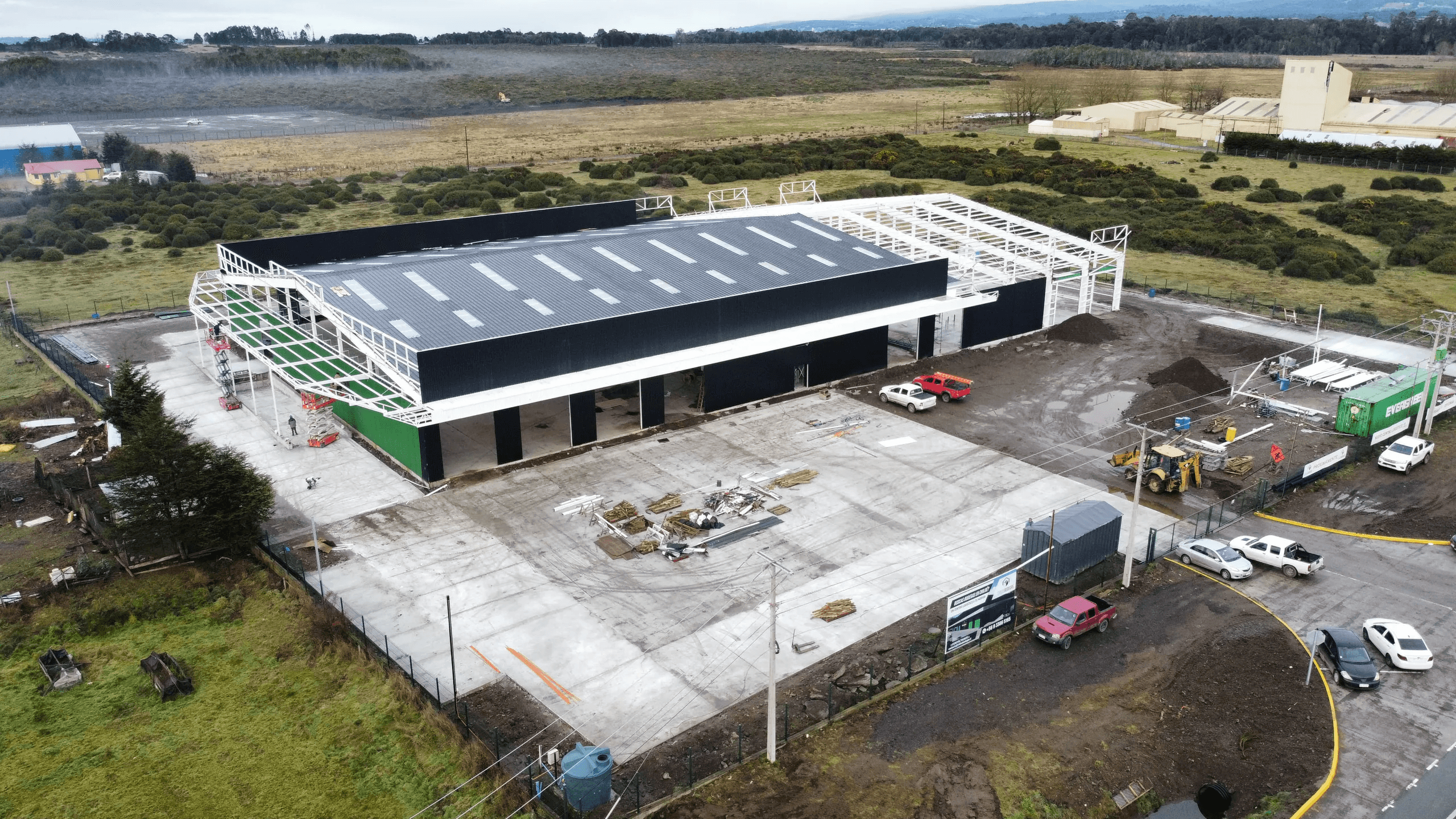 Vista aérea de una obra industrial en ejecución